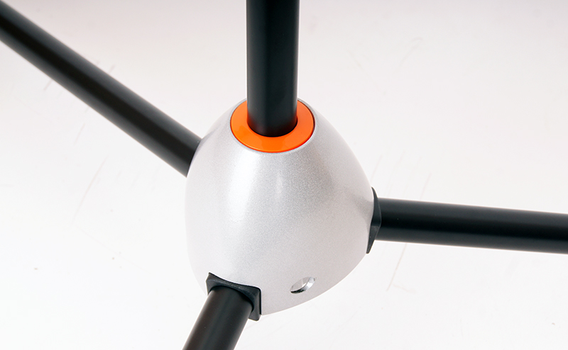 Фото Стойка для микрофона Soundking SD225