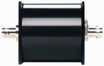 Фото AKG AB4000 усилитель сигнала от антенн, накабельный, +17дБ