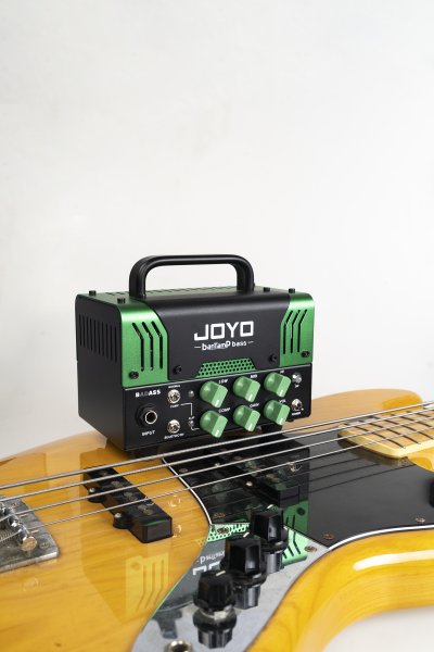 Фото Усилитель для бас-гитары Joyo BanTamP Bass BadASS