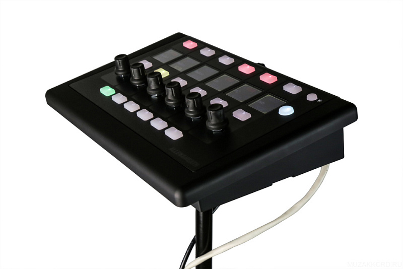 Фото ALLEN&HEATH IP6