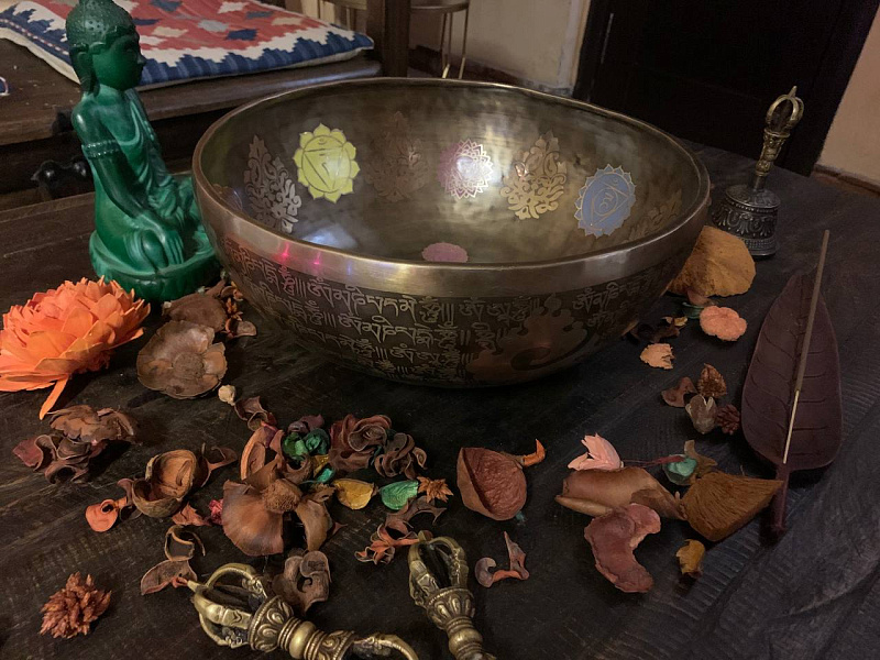 Фото Поющая чаша кованая Yogini SB-YOG 32 до диез