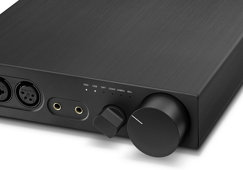 Фото Sennheiser HDV 820