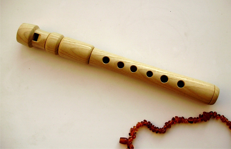 Фото Сопель из ясеня