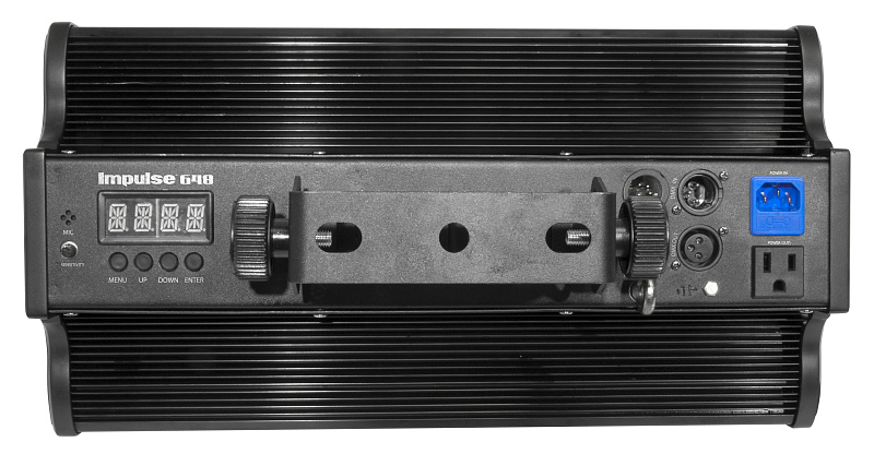 Фото CHAUVET Impulse 648 Светодиодный стробоскоп